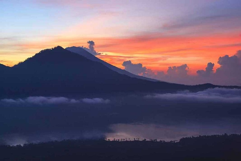 Bạn nghĩ thế nào về một chuyến đi ngắm mặt trời mọc đến Núi Batur?