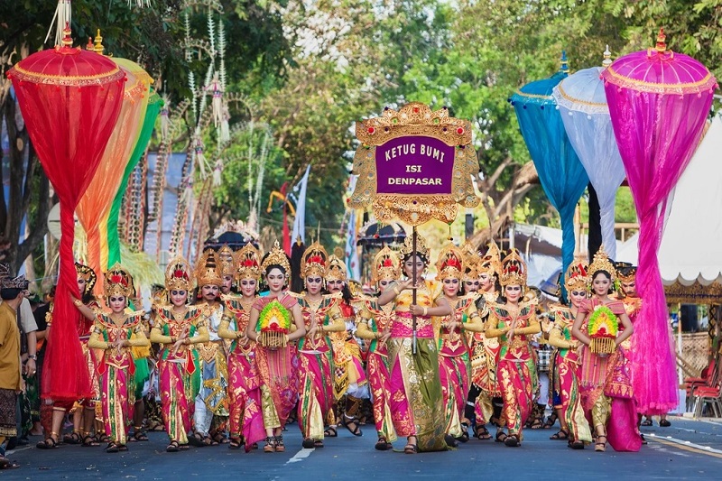 Ghé thăm vào tháng 6 để tham dự lễ hội Văn hóa và Nghệ thuật Bali