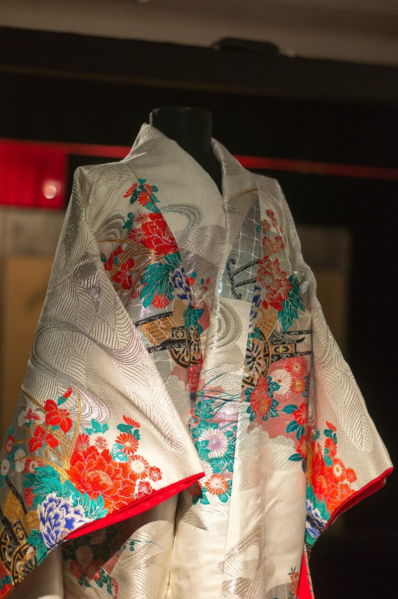 Một bộ kimono tuyệt đẹp được trưng bày