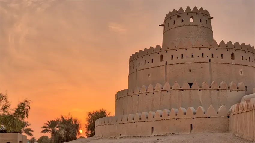 Những chuyến đi trong ngày tuyệt vời nhất từ Dubai
