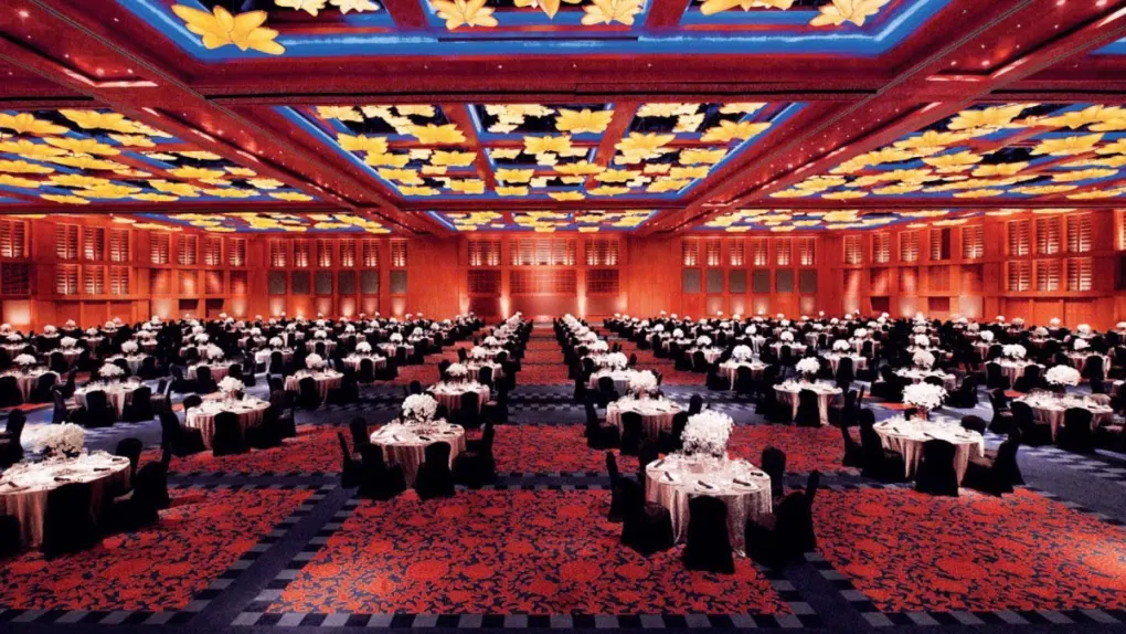 Sảnh tiệc không cột lớn nhất Đông Nam Á tại Resorts World Convention Centre có thể linh hoạt thiết kế theo nhiều chủ đề, đa dạng loại hình sự kiện.