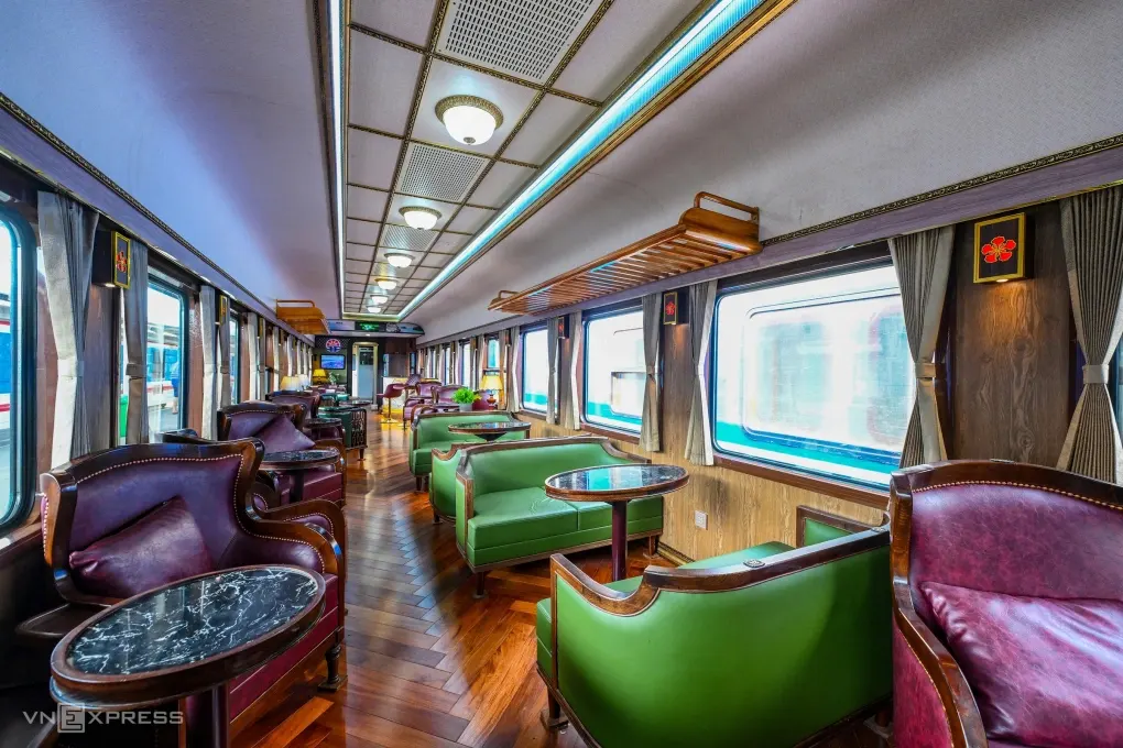 4 tour tàu hỏa hạng sang dọc ba miền dịp hè