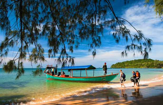 Tour Campuchia không chỉ có các ngôi đền mà còn có các bãi biển tuyệt vời