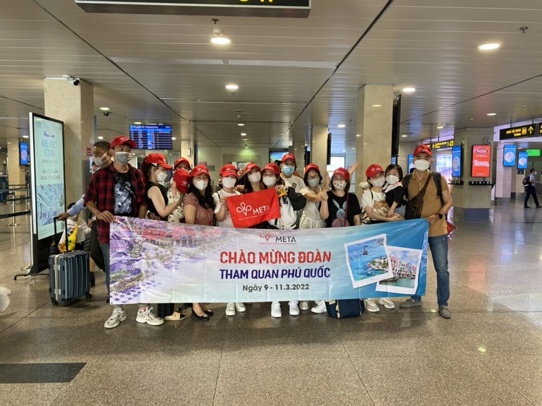 Bay hẳn ra Phú Quốc để tham gia Team Building do công ty du lịch META tổ chức