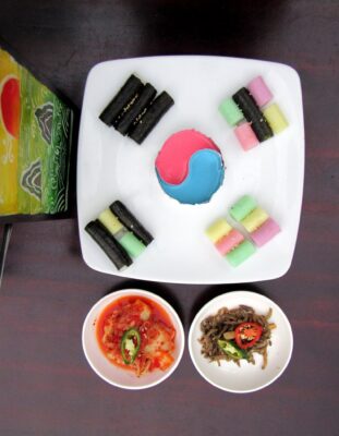 Nếu bạn đi Tour Hàn Quốc, đừng quên thưởng thức ẩm thực đương phố nơi này