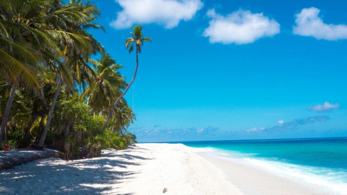 7 điểm đến sang trọng được yêu thích của Bollywood để đi nghỉ ở Maldives