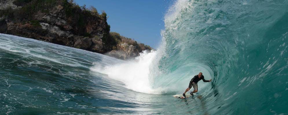 Nếu bạn là vận động viên chuyên nghiệp lướt sóng ở Bali thì Padang Padang là lựa chọn tuyệt vời