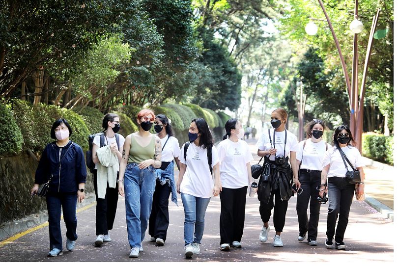 Du lịch Seoul - Hàn Quốc có đắt đỏ đối với du khách nữ một mình không