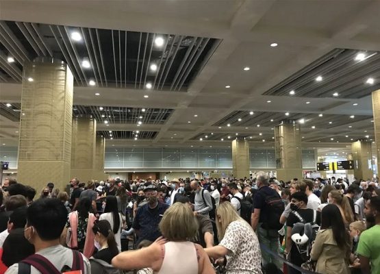 Sân bay Bali đã trở thành một cơn ác mộng với đội hình xuất nhập cảnh lên đến 5 giờ - Hãy tránh xa!