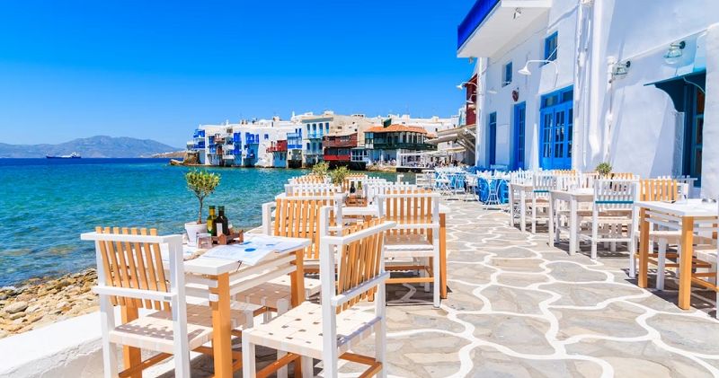 Quần đảo Hy Lạp là 1 trong 10 địa điểm giá rẻ trên toàn thế giới để đi du lịch