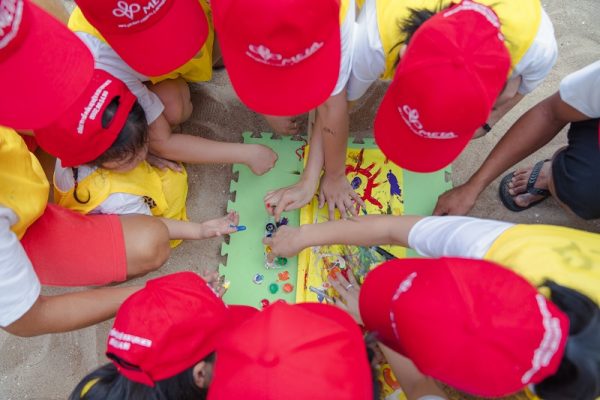 23 hoạt động Team Building mùa hè thú vị