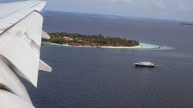 Đến Maldives ở Sân bay quốc tế Ibrahim Nasir ở Đảo Hululu