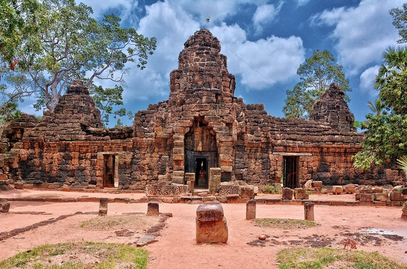 Một di tích nhỏ trong quần thể đến Angkor