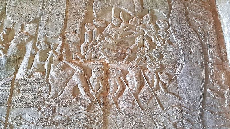 Một trong vô số bức phù điêu trên tường của ngôi đền. Ảnh: Ky Chamna