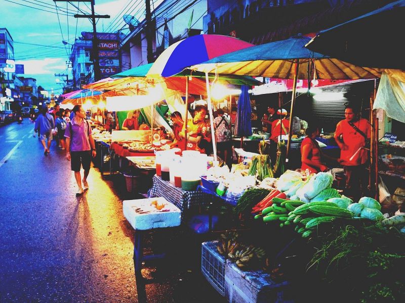 Chợ đêm nổi tiếng của Chiang Mai