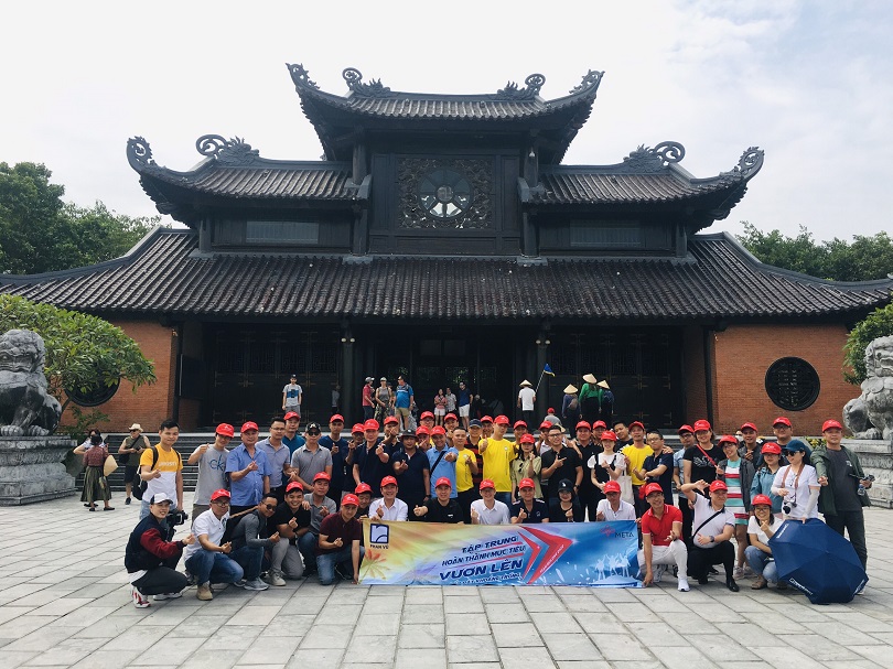Công ty Phan Vũ tham ghia chương trình Tour du lịch kết hợp Team Building do công ty du lịch META tổ chức