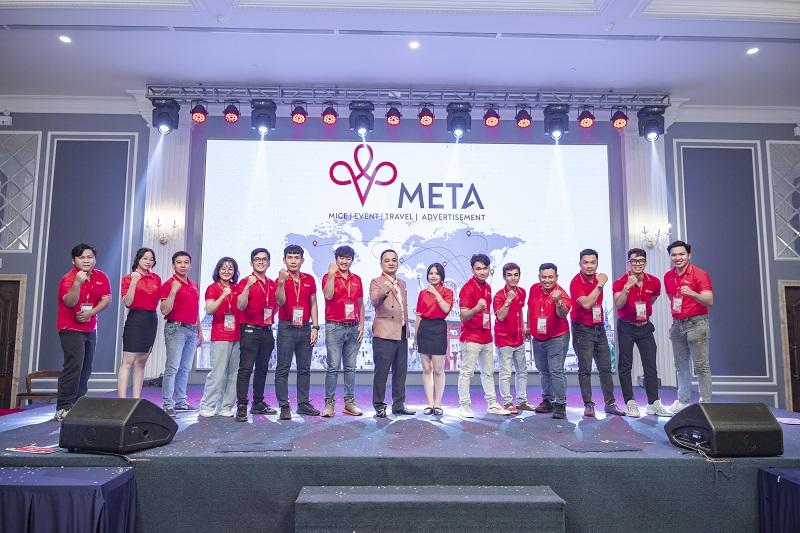 Đội ngũ nhân sự chuyên thực hiện những chương trình Tour du lịch kết hợp Team Building của công ty du lịch META