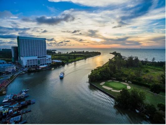 Vô số các sự kiện kinh doanh được xếp hàng cho Miri