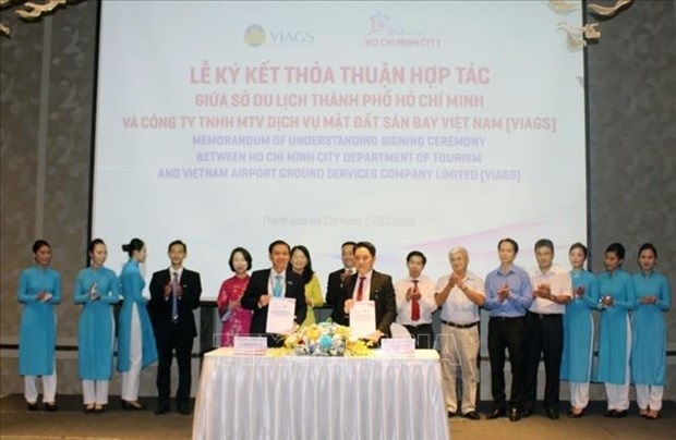 Lễ ký kết hợp tác giữa TP.HCM và VIAGS