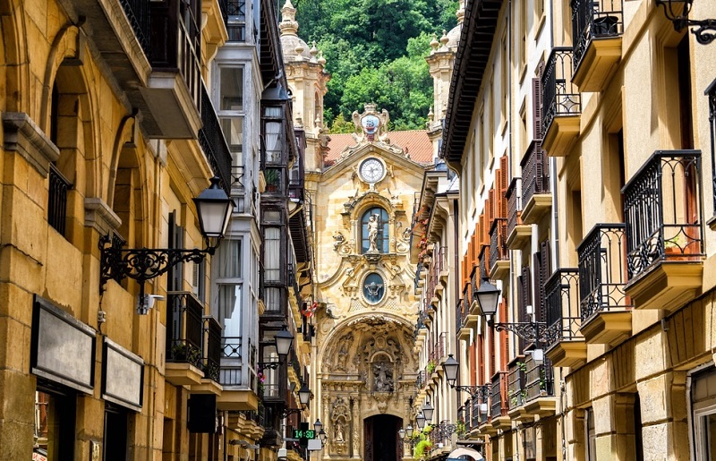 San Sebastián và Bilbao, Tây Ban Nha