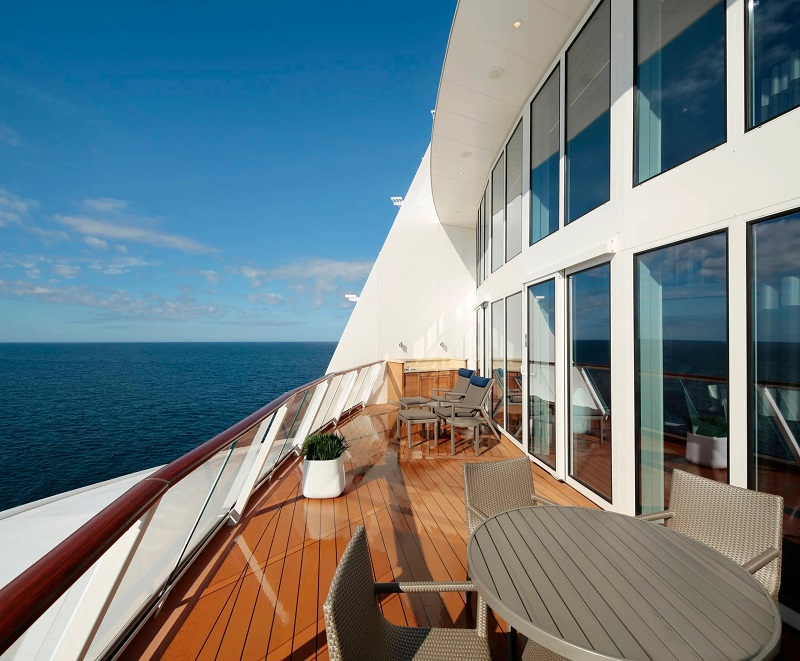 Royal Loft Suite ở phía sau của Royal Caribbean’s Anthem of the Seas có diện tích ban công rộng hơn bình thường.
