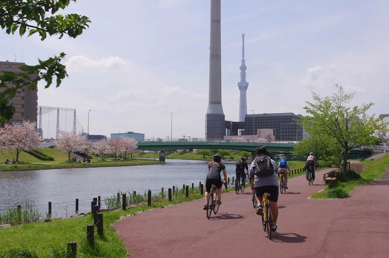 Đạp xe ở Tokyo cũng rất thú vị phải không