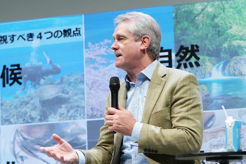 David Atkinson, Giám đốc điều hành của Công ty Thủ công và Nghệ thuật Trang trí Konishi, nói về những thách thức và xu hướng du lịch Nhật Bản tại Rakuten Optimism 2022.