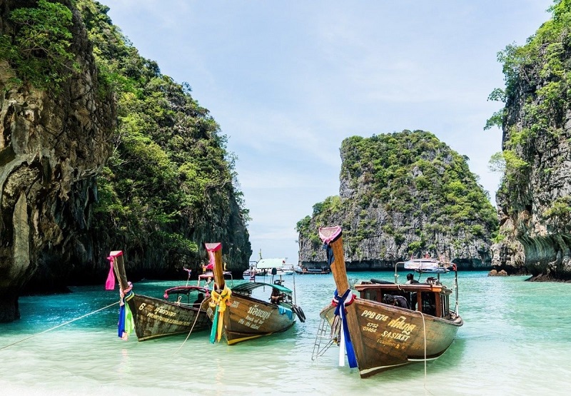 Du lịch điên rồ mới nhất của Thái Lan 'U-Turn'