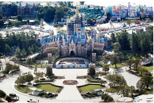Tokyo Disneyland có phần Người đẹp và Quái vật mới.
