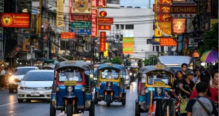 Các vụ án tham nhũng cấp cao liên quan đến cảnh sát Thái Lan phủ bóng lên sự phục hồi của ngành du lịch