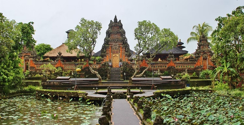Một ngôi đền ở Bali