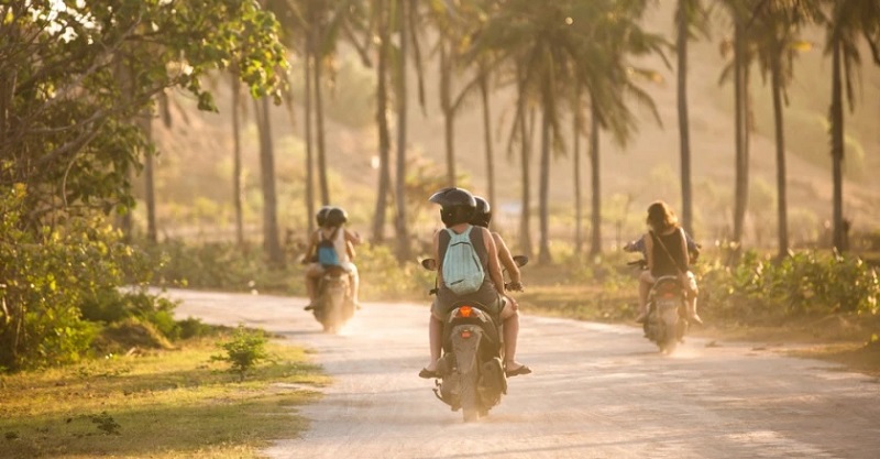 Bali nói với khách du lịch là Không còn dịch vụ cho thuê xe máy