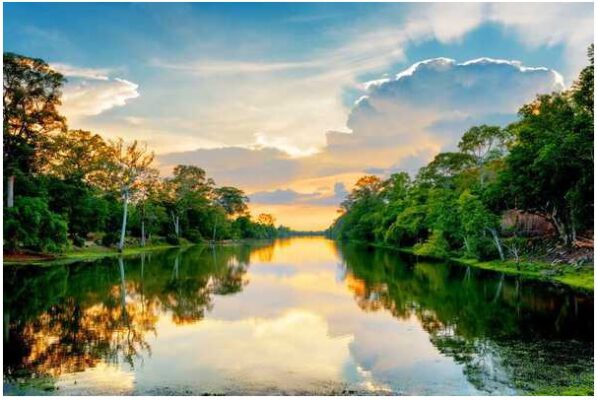 Campuchia giới thiệu tiềm năng du lịch đường sông tại Festival sông nước lần thứ 7