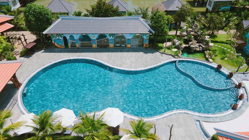 Hồ bơi nước mặn tại Cần Thơ Eco Resort