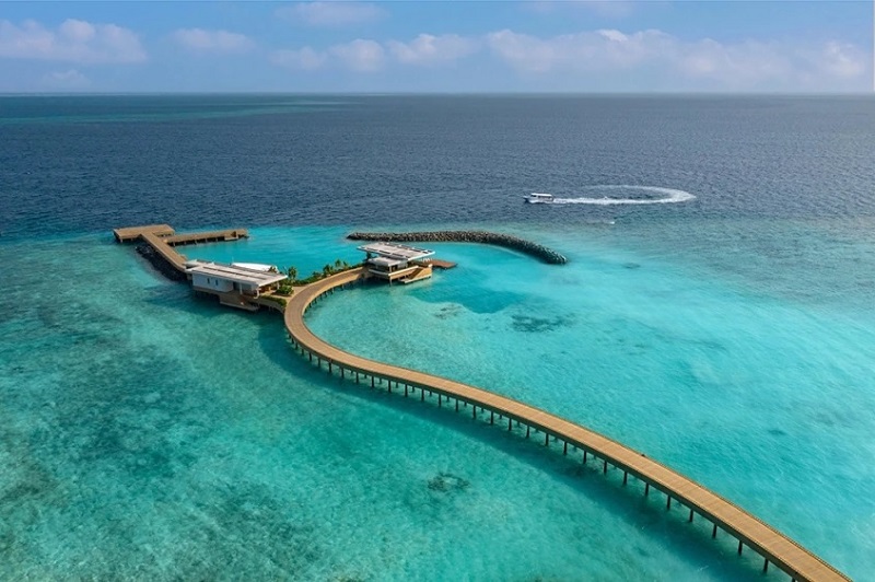 14 khu nghỉ dưỡng bãi biển tốt nhất trong mùa hè này, từ Maldives đến Ý