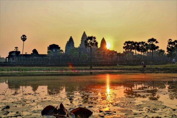 Cách lên kế hoạch cho chuyến tham quan riêng Angkor Wat bằng Tuk Tuk ở Siem Reap