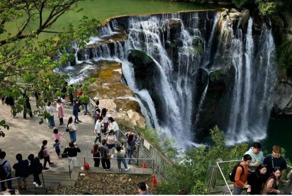 Đài Loan tặng thẻ tích trữ giá trị và phiếu lưu trú cho du khách