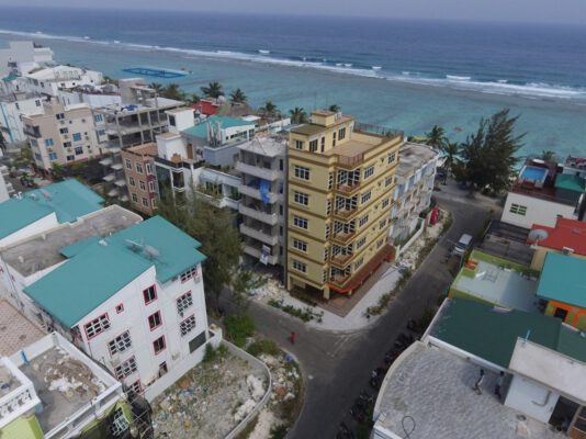 Cơ sở du lịch ở Maldives đang hoạt động giảm xuống còn 1.231