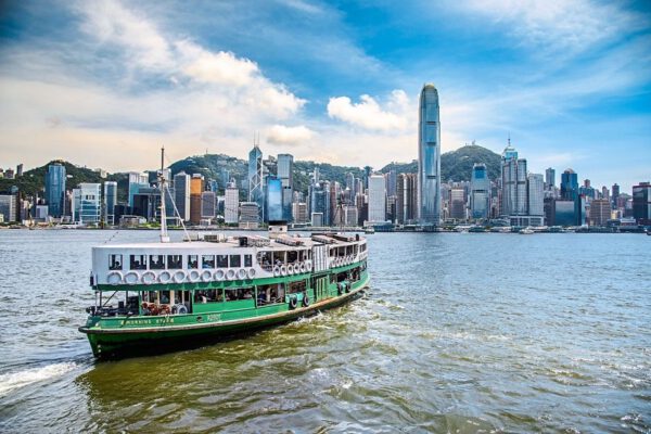 Hong Kong dùng quyền lực mềm để lôi kéo du khách quốc tế quay lại