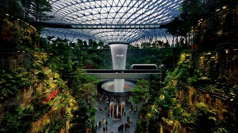Sân bay Changi của Singapore được bình chọn là nơi quá cảnh tốt nhất thế giới