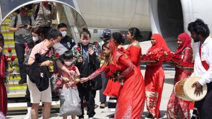 Số lượng khách đến Maldives năm 2023 tăng 17% so với năm 2022