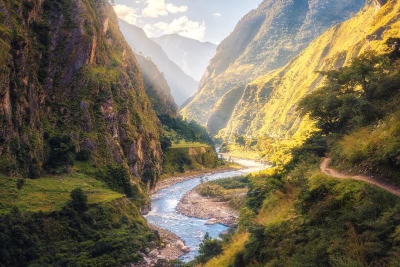 Về mặt thẩm mỹ, người ta có thể lập luận rằng Nepal tuyệt đẹp không ngừng.
