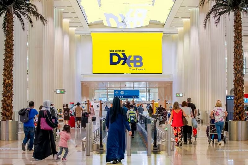 Dubai bỏ thời gian ân hạn 10 ngày đối với thị thực thăm thân