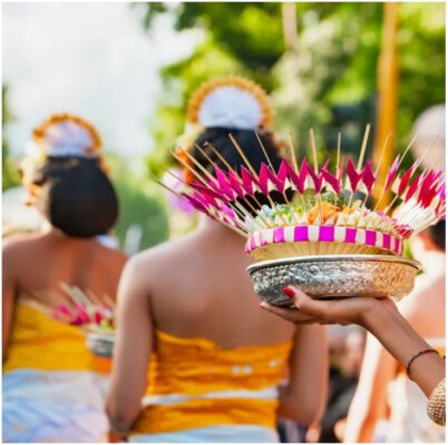 Khách du lịch được khuyến khích khám phá nền văn hóa thực sự độc đáo của Bali