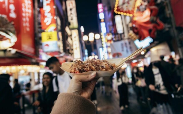 5 món ăn giá rẻ ở Dotonbori, Osaka