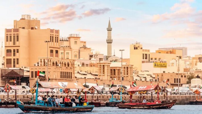 Cách dành một ngày ở Dubai với giá 5.000 Rs (hoặc ít hơn)