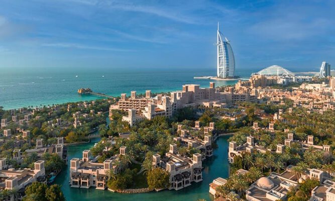 Dubai vượt mức du lịch trước đại dịch vào nửa đầu năm 2023
