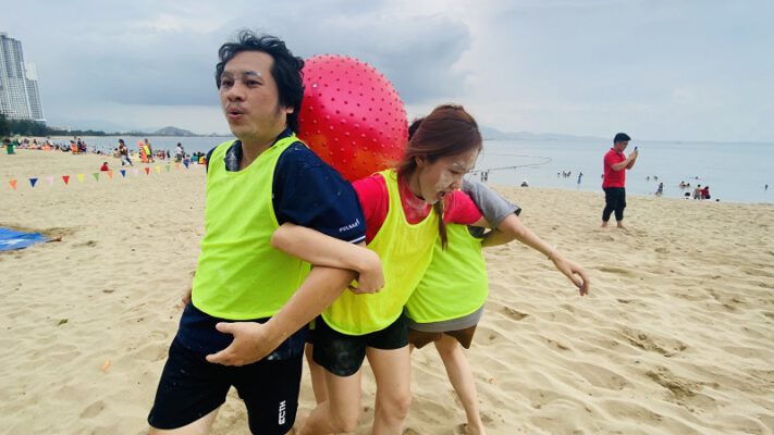 Hãy nói sâu hơn về Tour Du lịch kết hợp Team Building