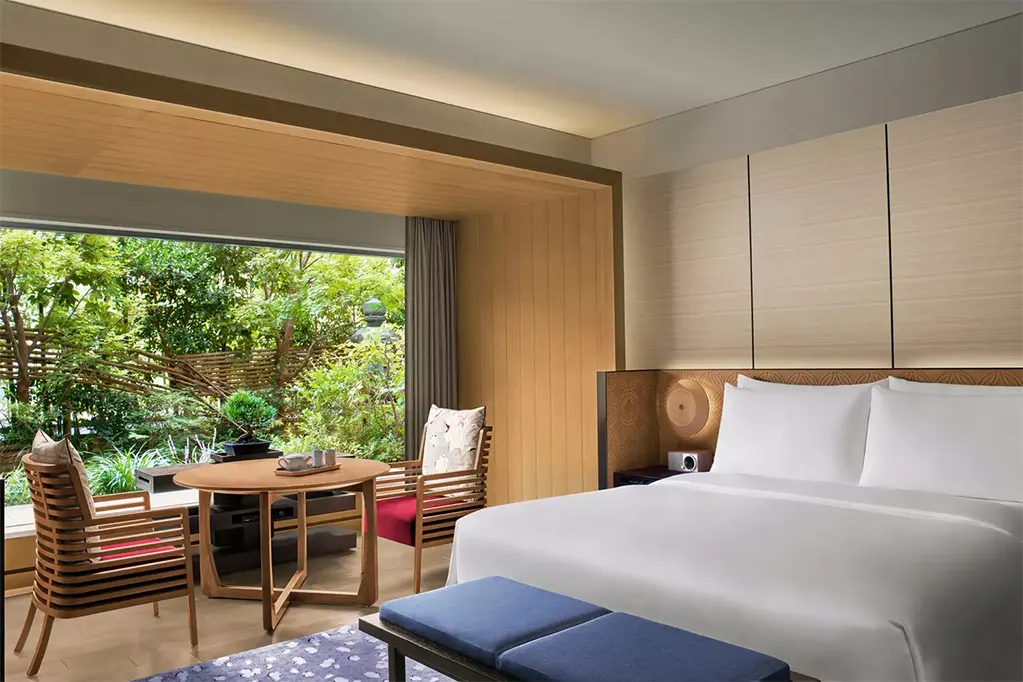 Một phòng nghỉ tại The Ritz-Carlton Kyoto