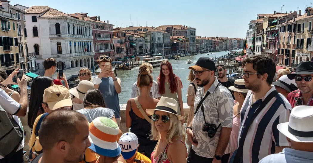 Du lịch châu Âu 'chưa hết khổ'